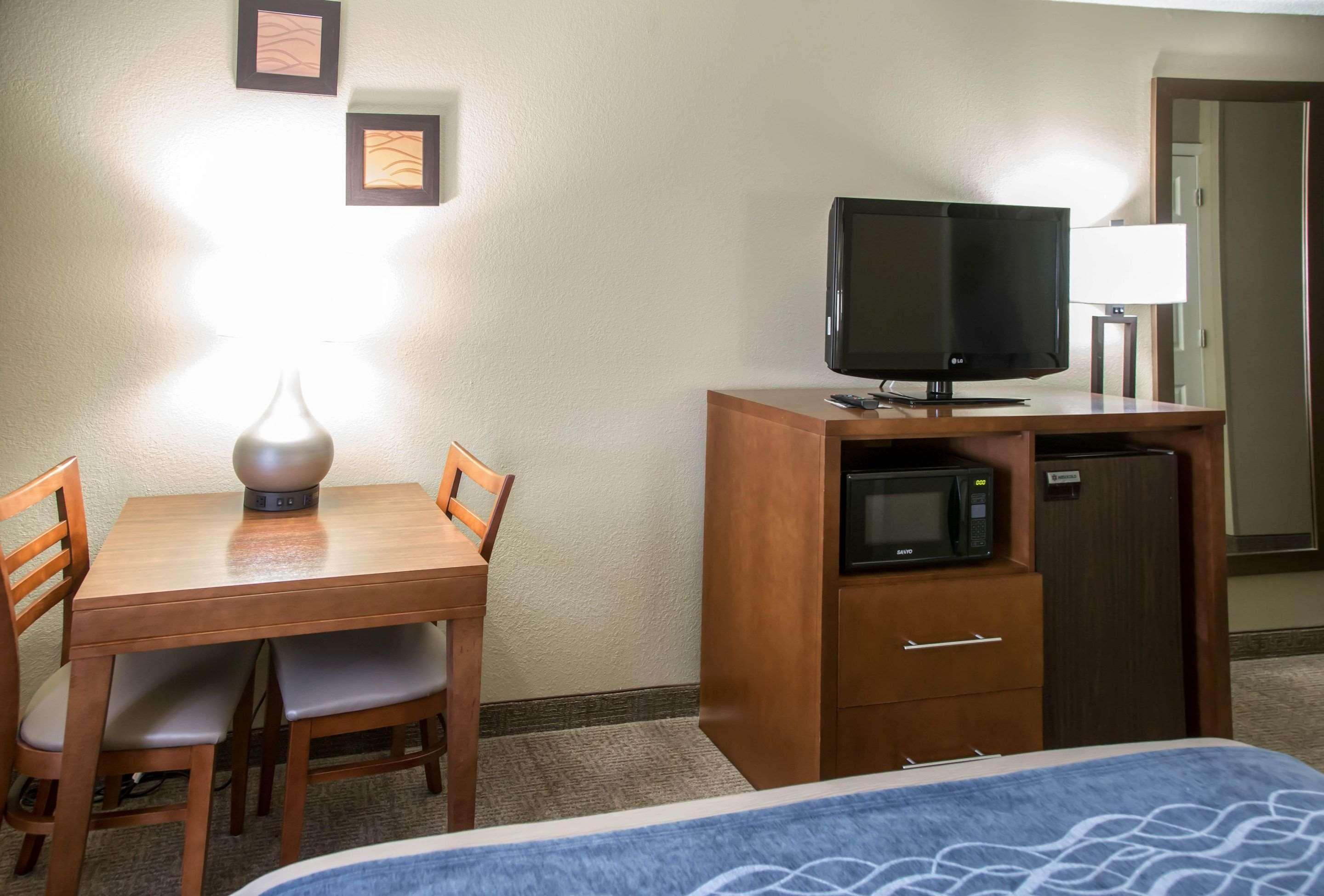 Comfort Inn Gurnee Near Six Flags Экстерьер фото